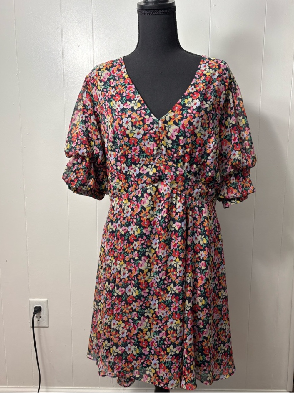 MSK Floral V-Neck Puff Sleeve Mini Dress - Pink Multi